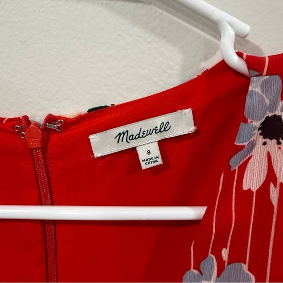 Madewell Button-Wrap Dress in Daisy Society Retro Stripe Lipstick Red Size 8 EUC - Picture 6 of 11